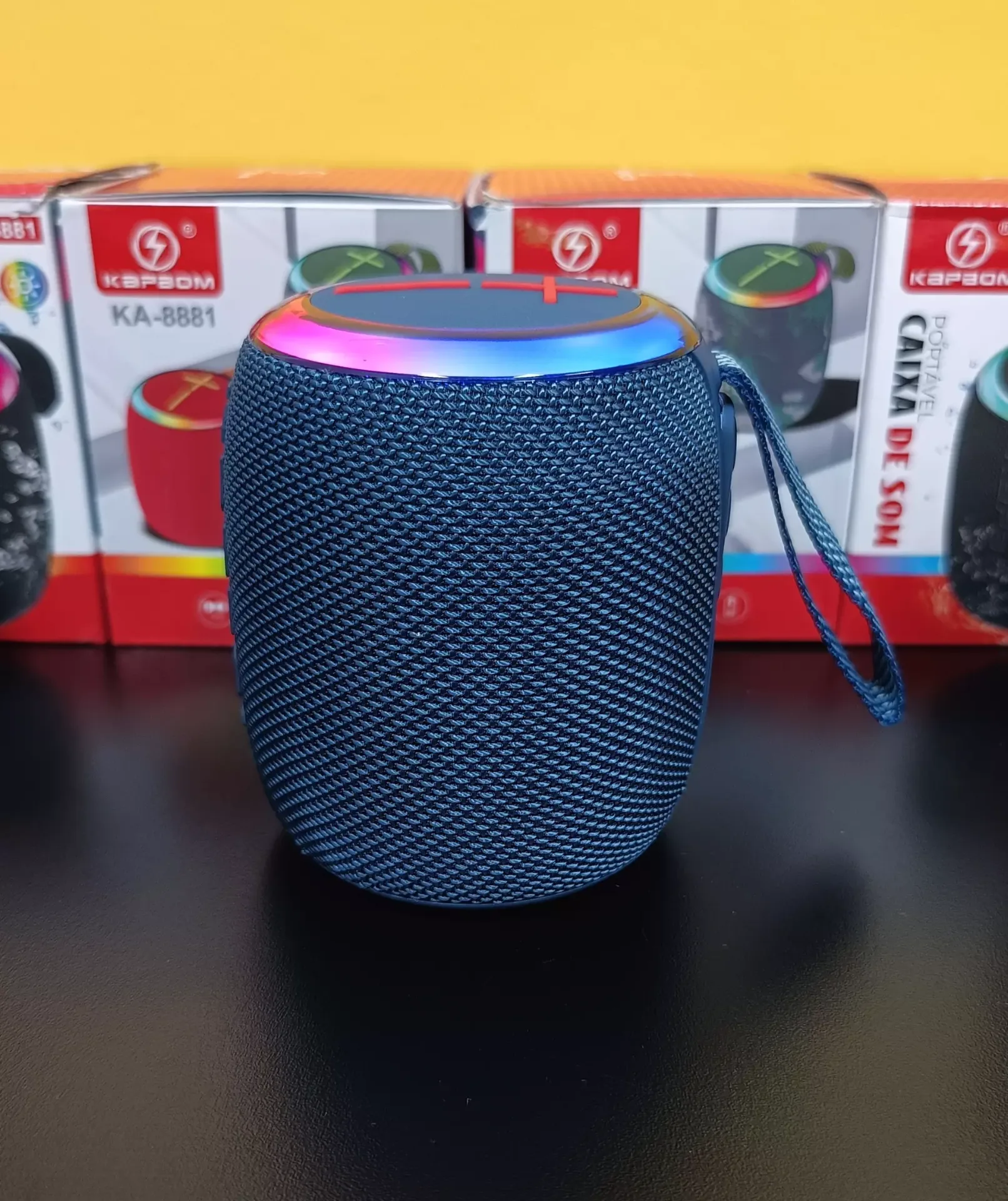 Caixa de Som Bluetooth LED Kapbom KA-8881 7W IPX6 2